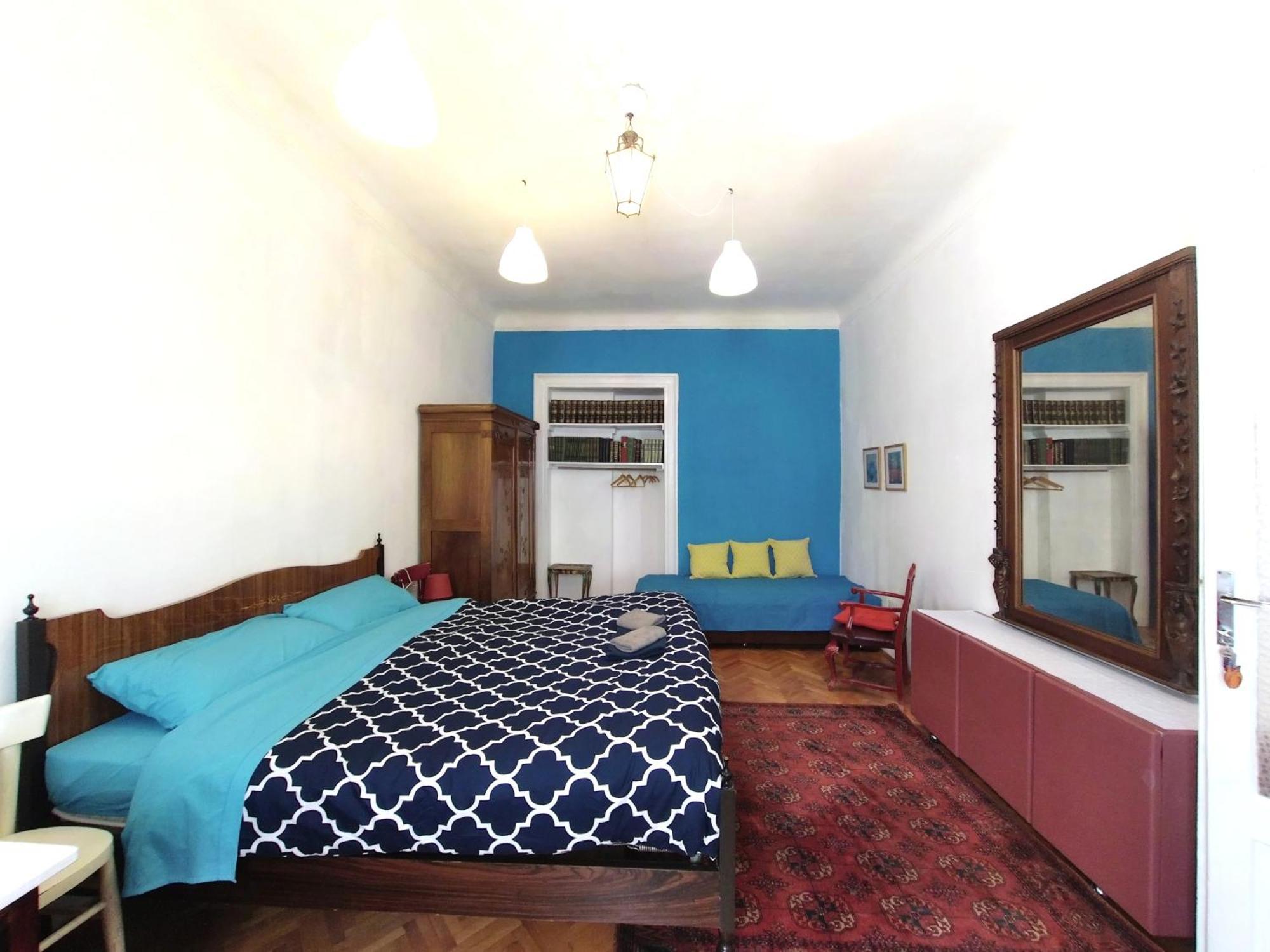 Casa Antica - Historical Apartment In Old City Center Trieste Habitación foto